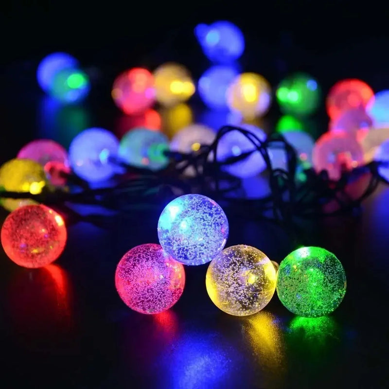 50 Lâmpadas Redondas LED RGB Coloridas de Natal